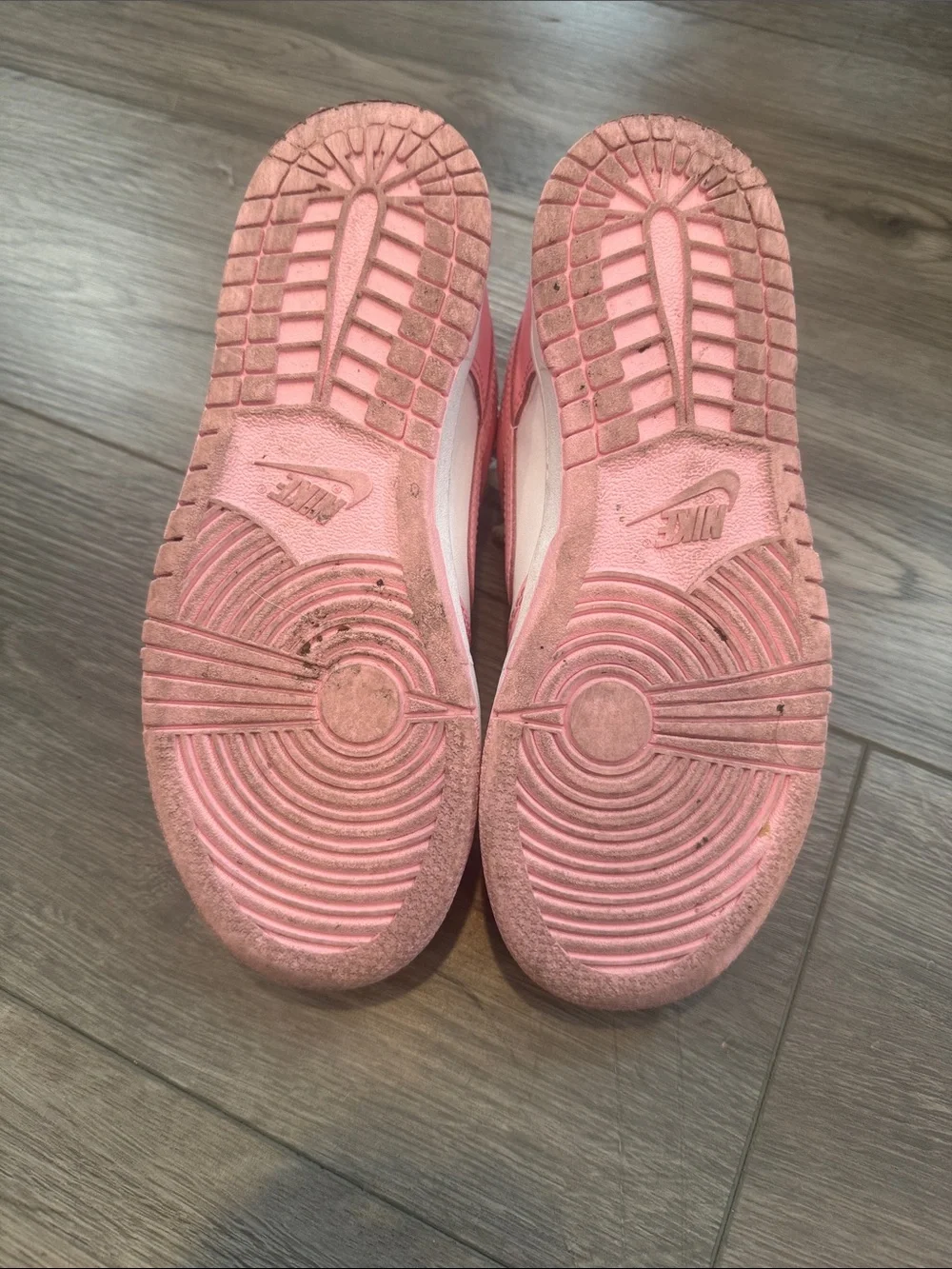 Nike Kids Pink and White Low-Top Sneakers